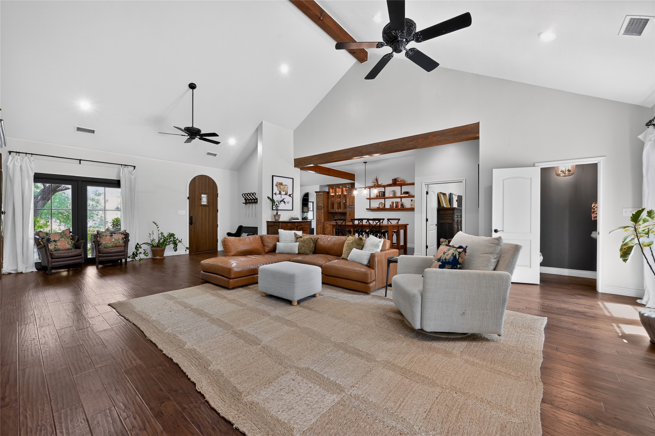 700 Willow Creek Road Salado, TX 76571 - Photo 5 of 39
