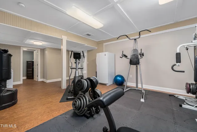 $2,390,000 | 2294 Dry Creek Road, Johnson City, TN 37604