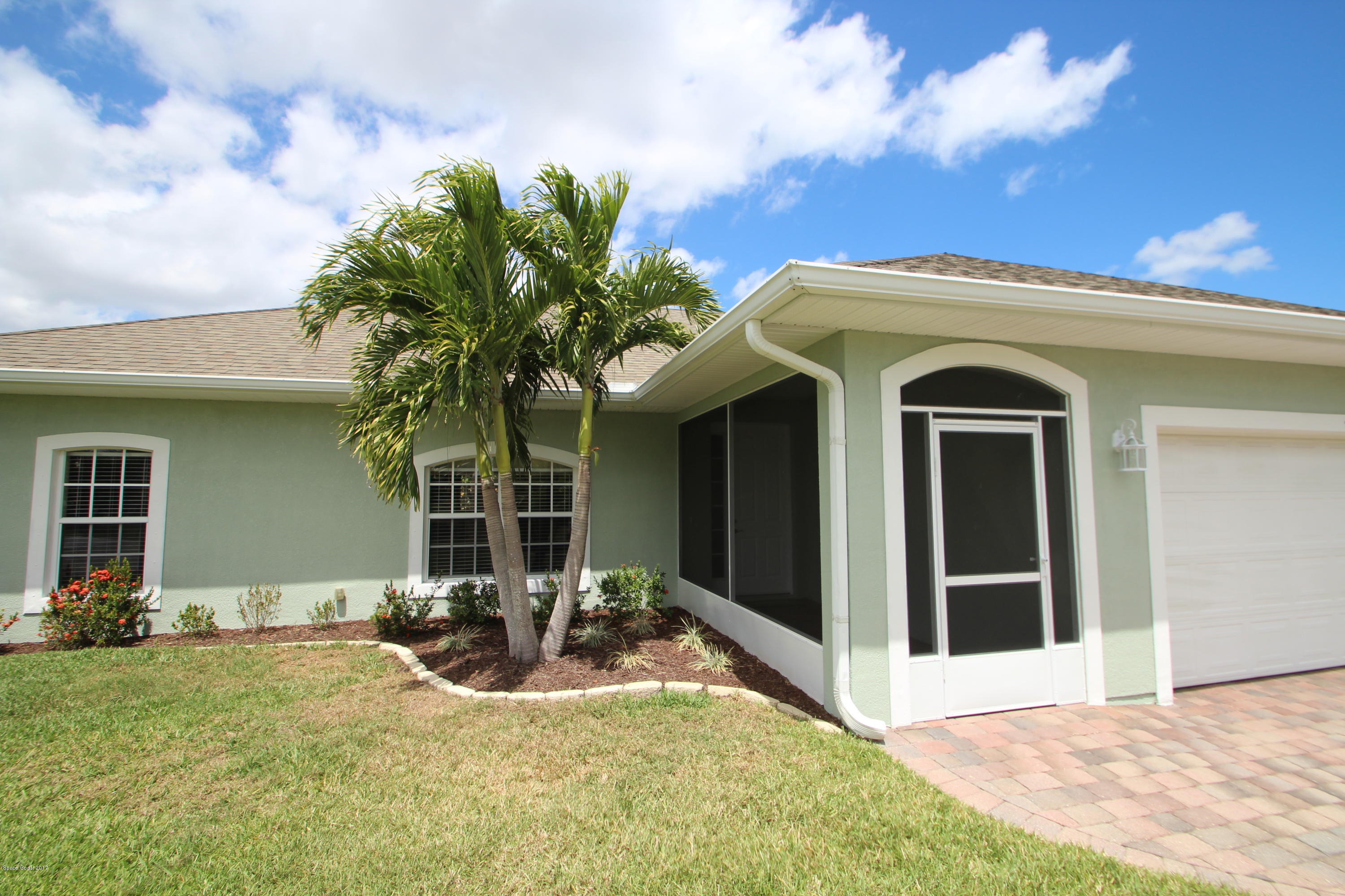 431 Ulm Road Palm Bay, FL 32907 - Photo 2 of 32 IMG_6986