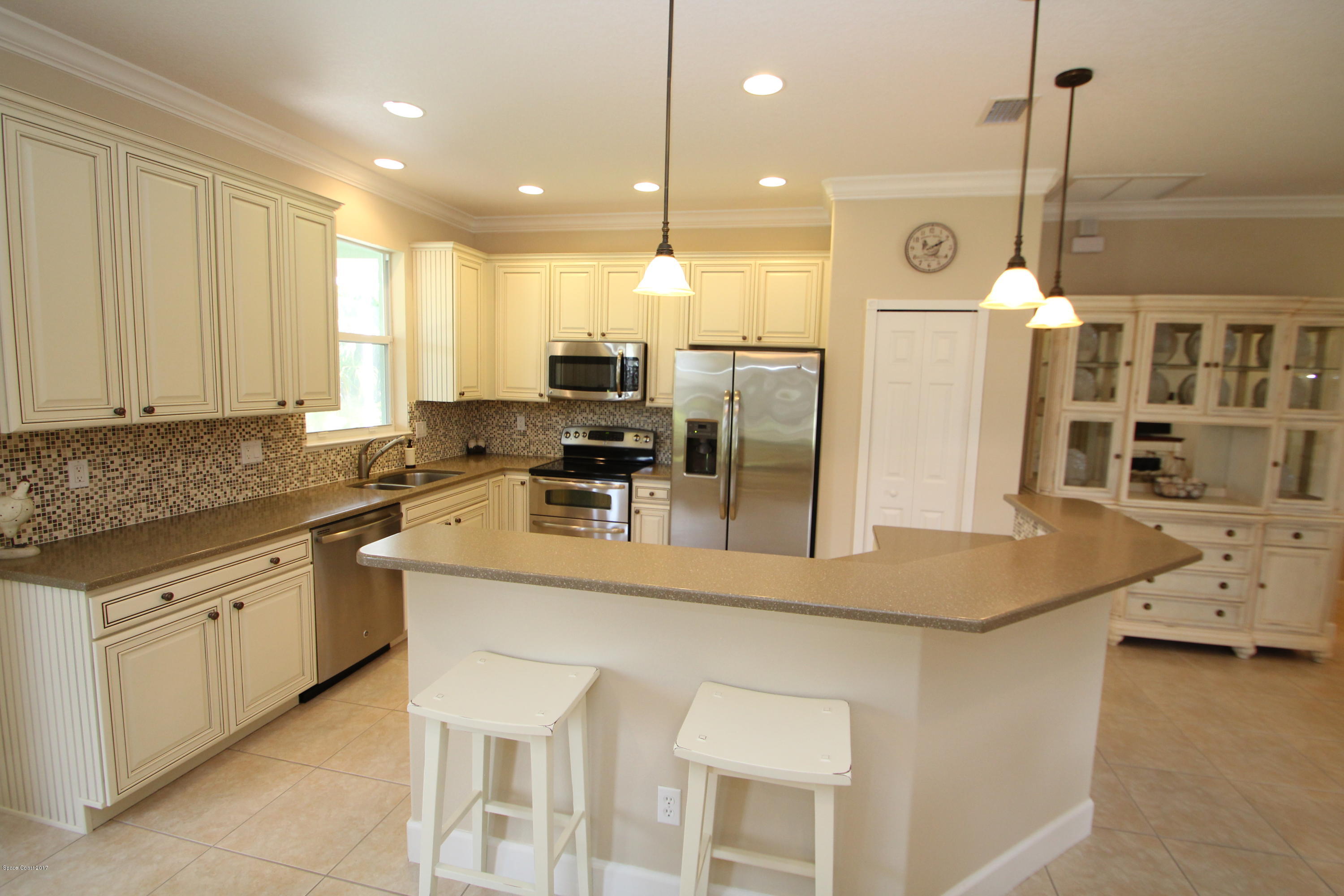 431 Ulm Road Palm Bay, FL 32907 - Photo 3 of 32 IMG_7012
