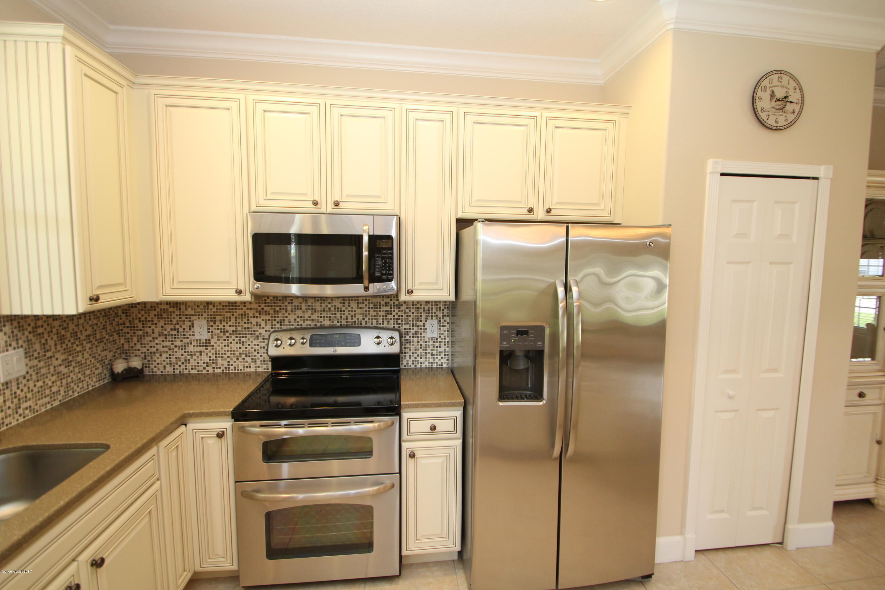 431 Ulm Road Palm Bay, FL 32907 - Photo 8 of 32 IMG_7022