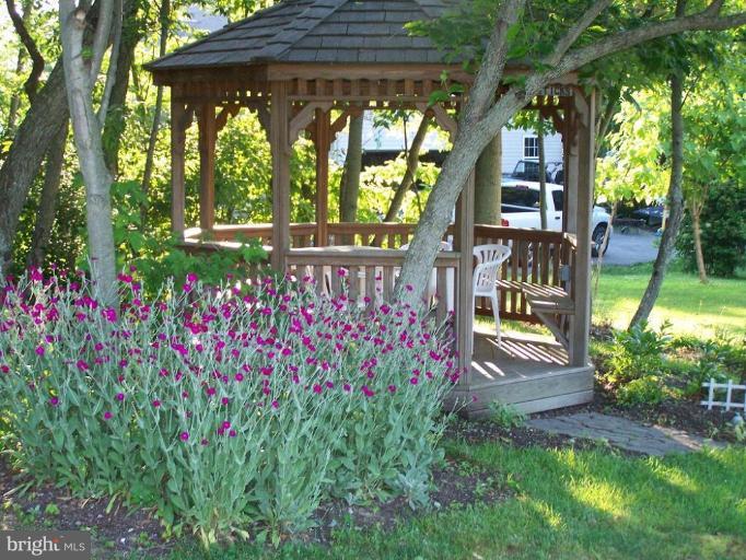 579 Leeds Road Elkton, MD 21921 - Photo 2 of 11 Gazebo