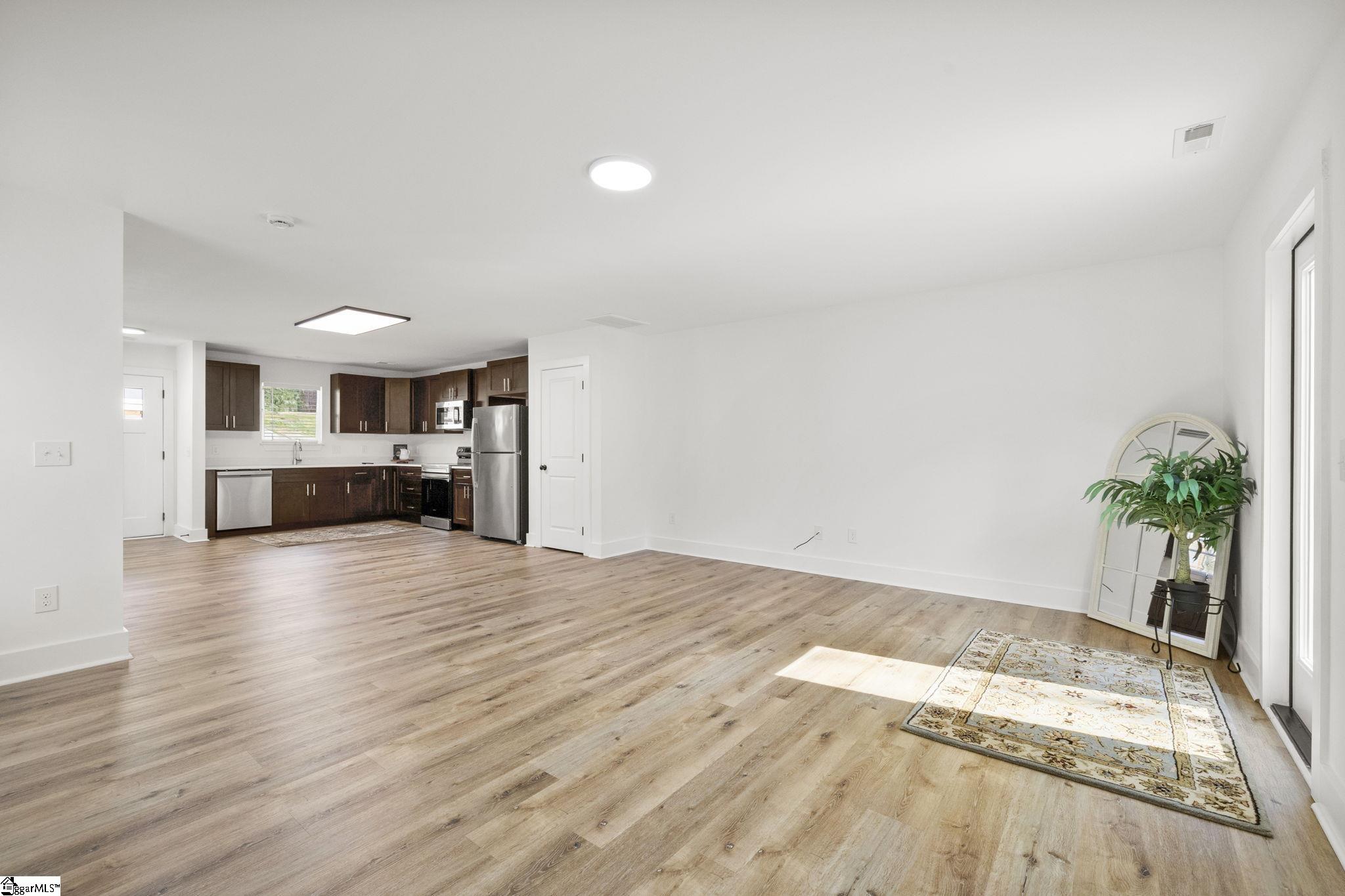 7 Robin Hood Road Taylors, SC 29687 - Photo 11 of 29