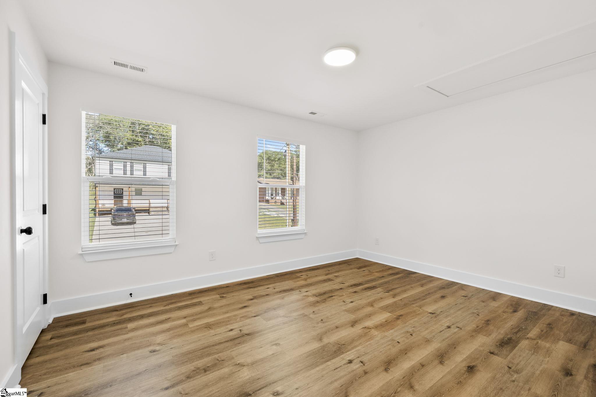 7 Robin Hood Road Taylors, SC 29687 - Photo 15 of 29