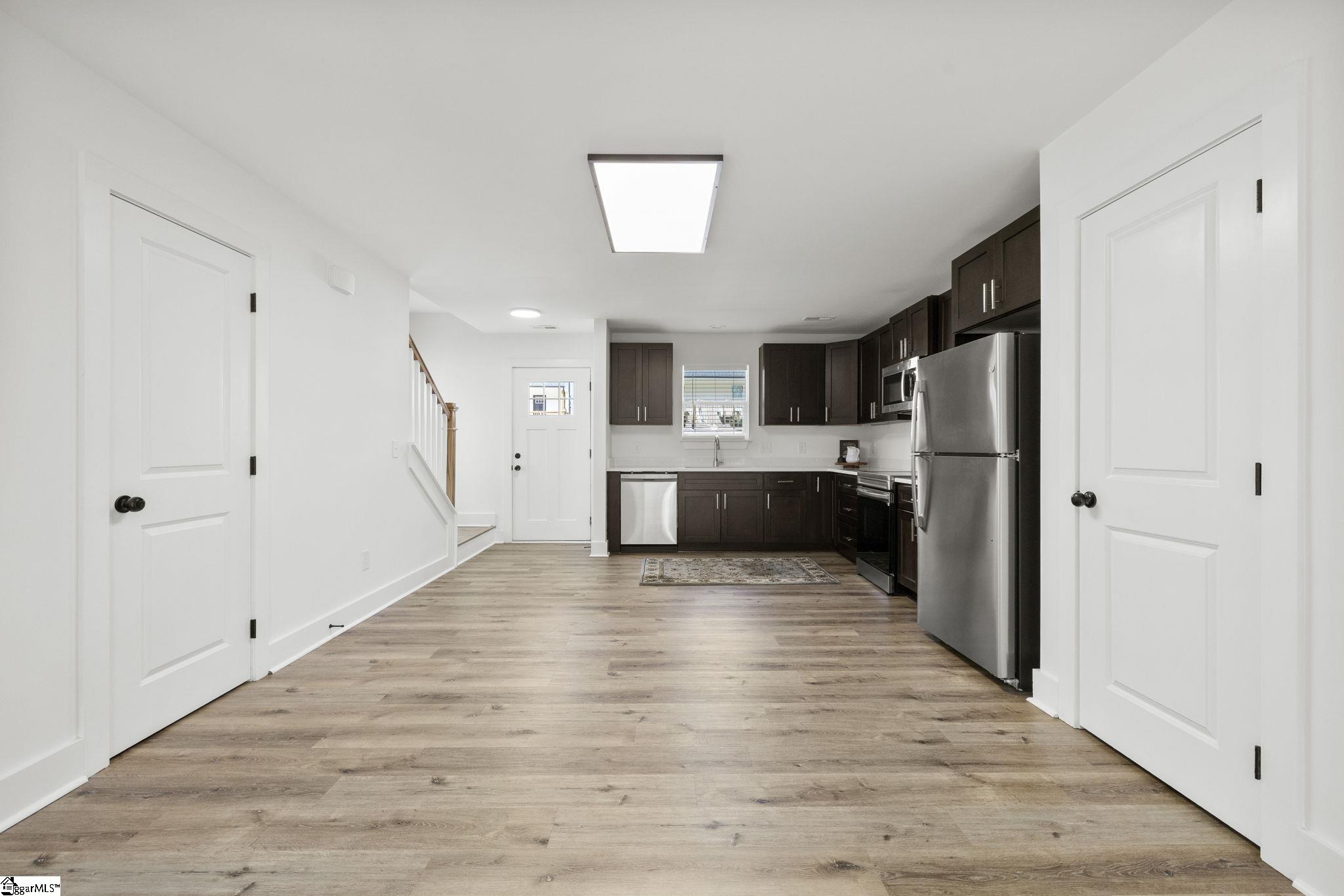 7 Robin Hood Road Taylors, SC 29687 - Photo 6 of 29