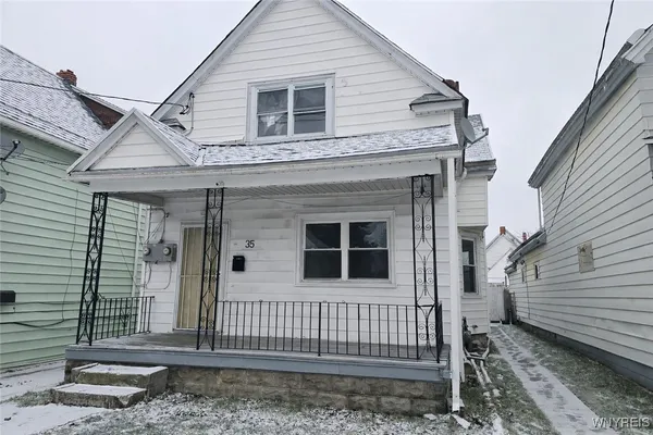 $1,400 | 35 Shepard Street, Buffalo, NY 14212