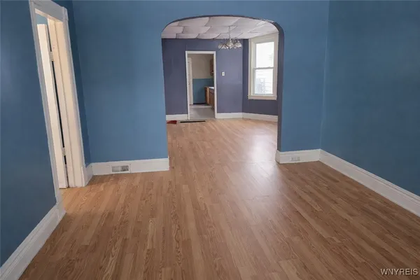 $1,400 | 35 Shepard Street, Buffalo, NY 14212