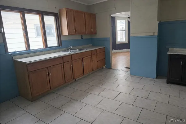 $1,400 | 35 Shepard Street, Buffalo, NY 14212