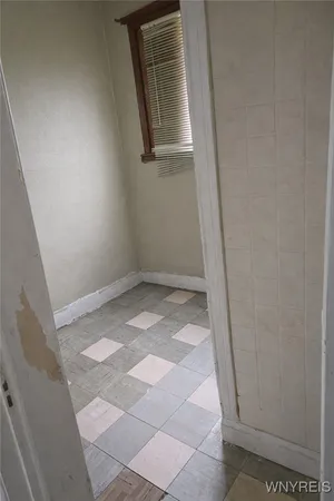 $1,400 | 35 Shepard Street, Buffalo, NY 14212