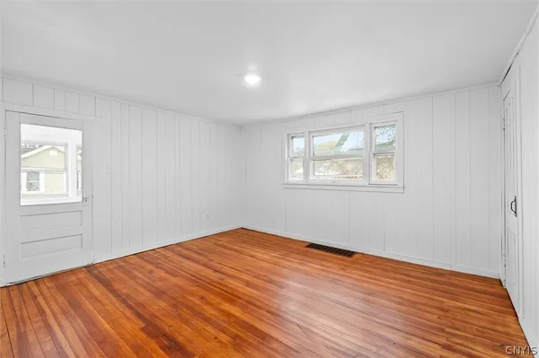 $1,850 | 104 Kincaid Avenue, Syracuse, NY 13204