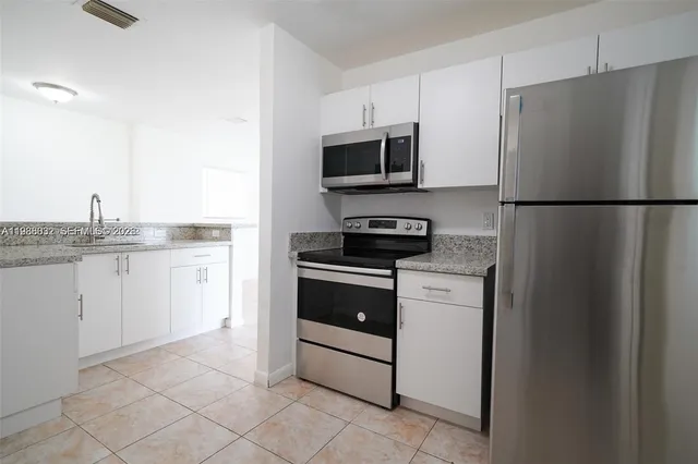 $3,000 | 2243 Northwest 61st Street, Unit 2243, Miami, FL 33142