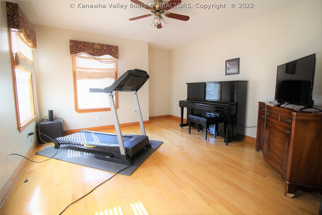 18 Country Road Salt Rock, WV 25559 - Photo 19 of 22 Gallery Image 19