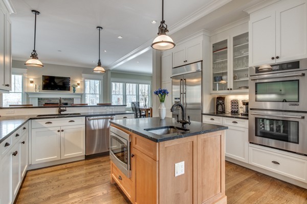 60 Sunset Road Winchester, MA 01890 - Photo 15 of 27