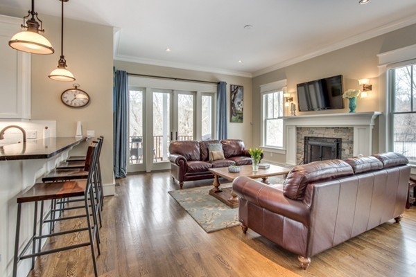 60 Sunset Road Winchester, MA 01890 - Photo 10 of 27