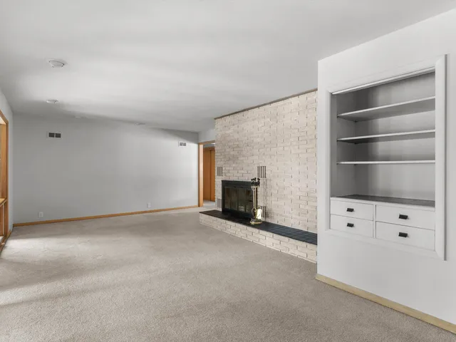 $285,000 | 1437 Arden Lane, Manitowoc, WI 54220