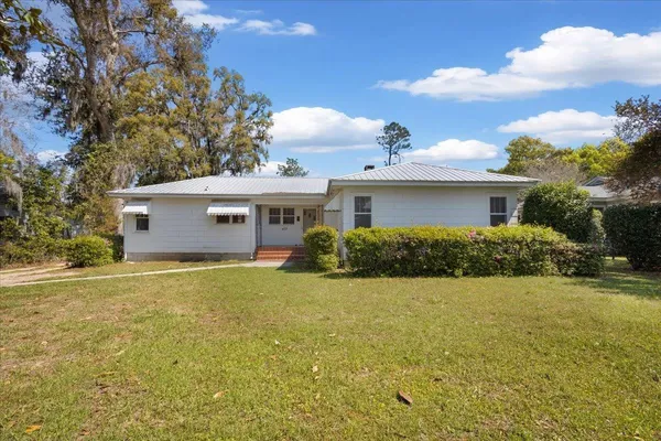 $189,000 | 432 Northeast Horry Avenue, Madison, FL 32340