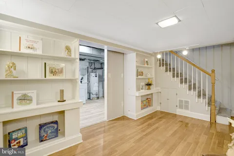 $699,900 | 4789 21st Road North, Arlington, VA 22207