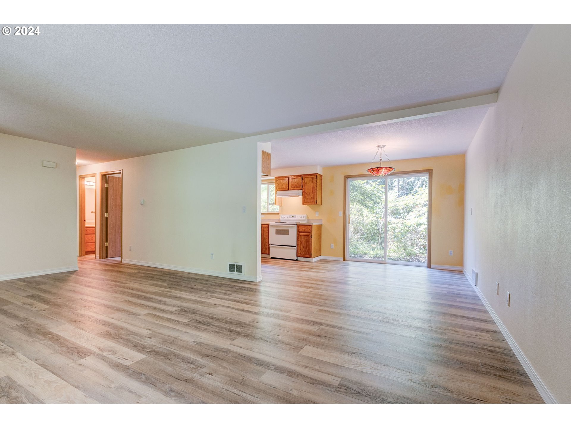 40697 Southeast Kubitz Road Sandy, OR 97055 - Photo 11 of 45