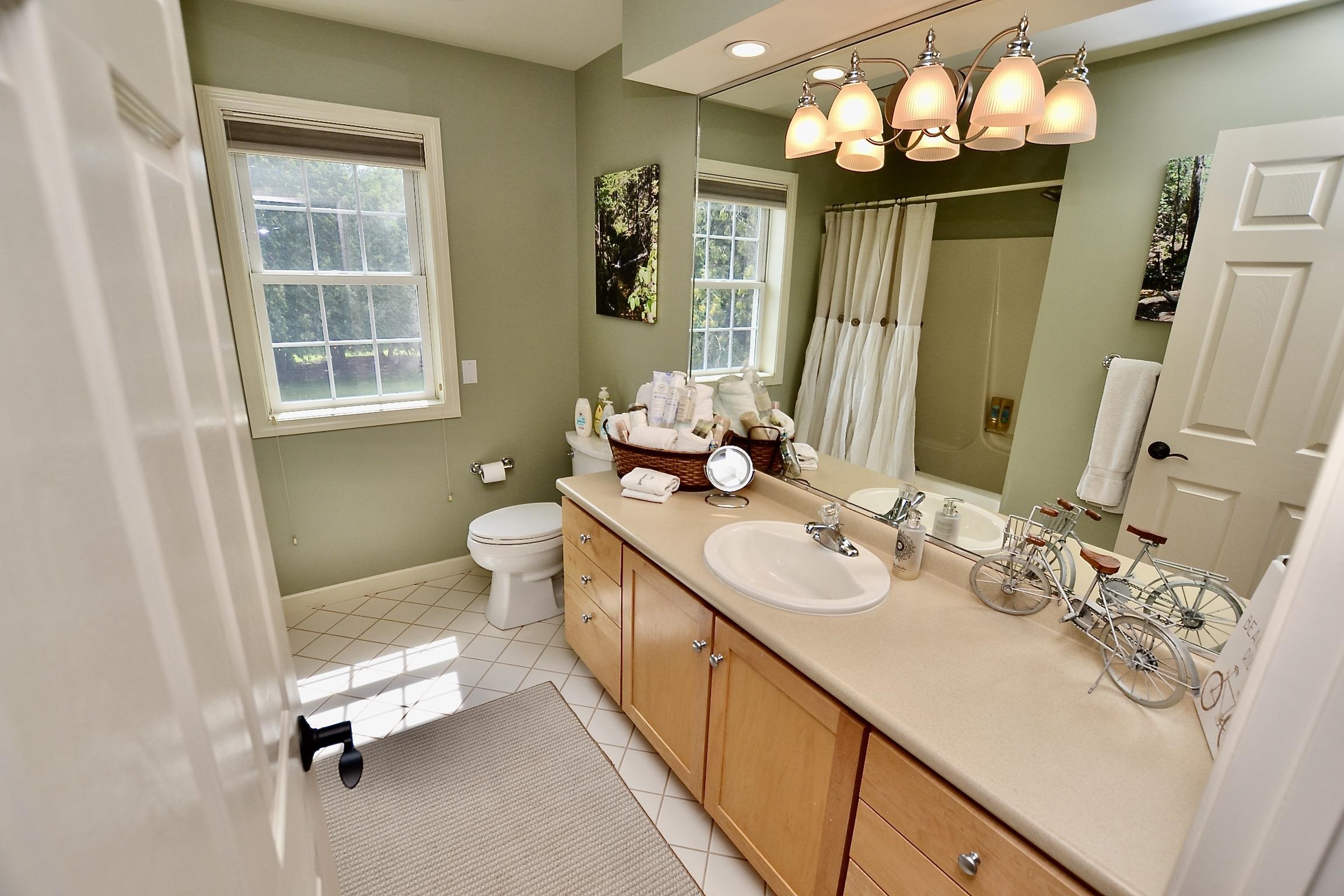 100 Rivers Edge Drive Burlington, VT 05408 - Photo 22 of 31 Gallery Image 22