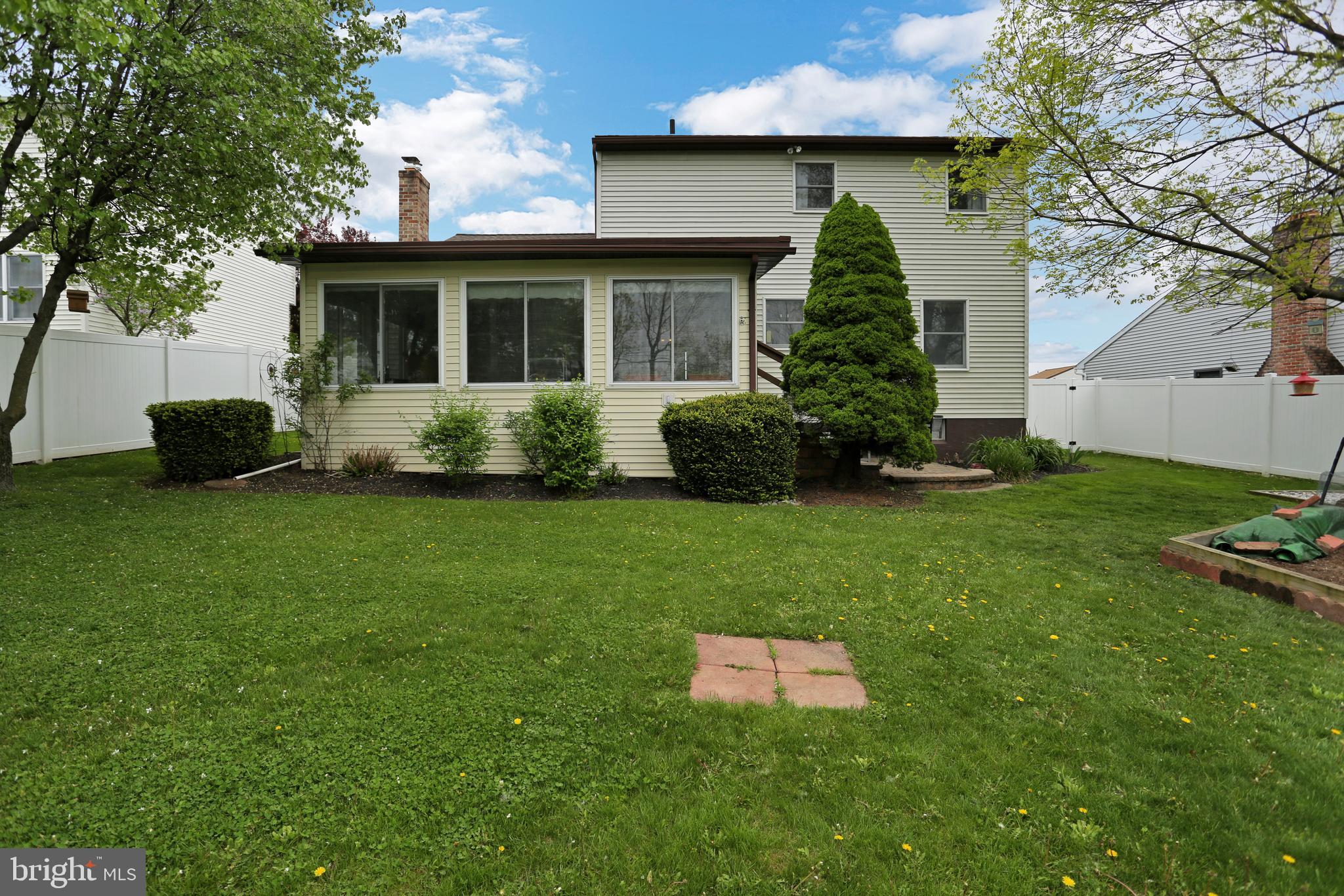 806 Blue Gate Lane Sinking Spring, PA 19608 - Photo 24 of 26 Exterior back