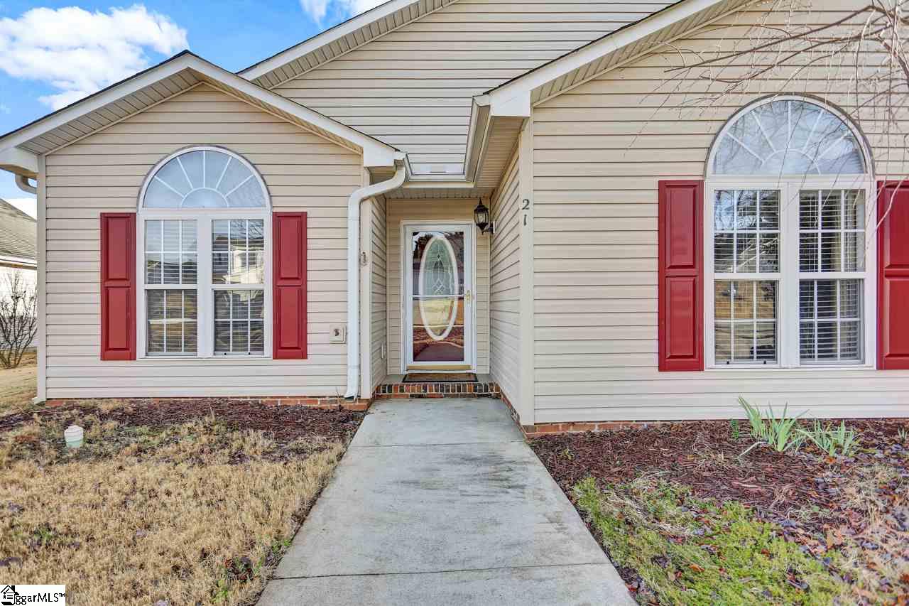 21 Trumpeter Lane Simpsonville, SC 29680 - Photo 3 of 32 Gallery Image 3