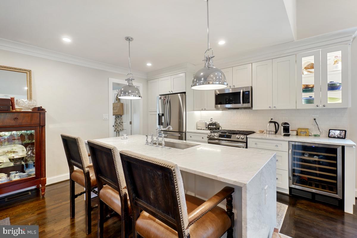 8706 Sundale Drive Silver Spring, MD 20910 - Photo 11 of 32