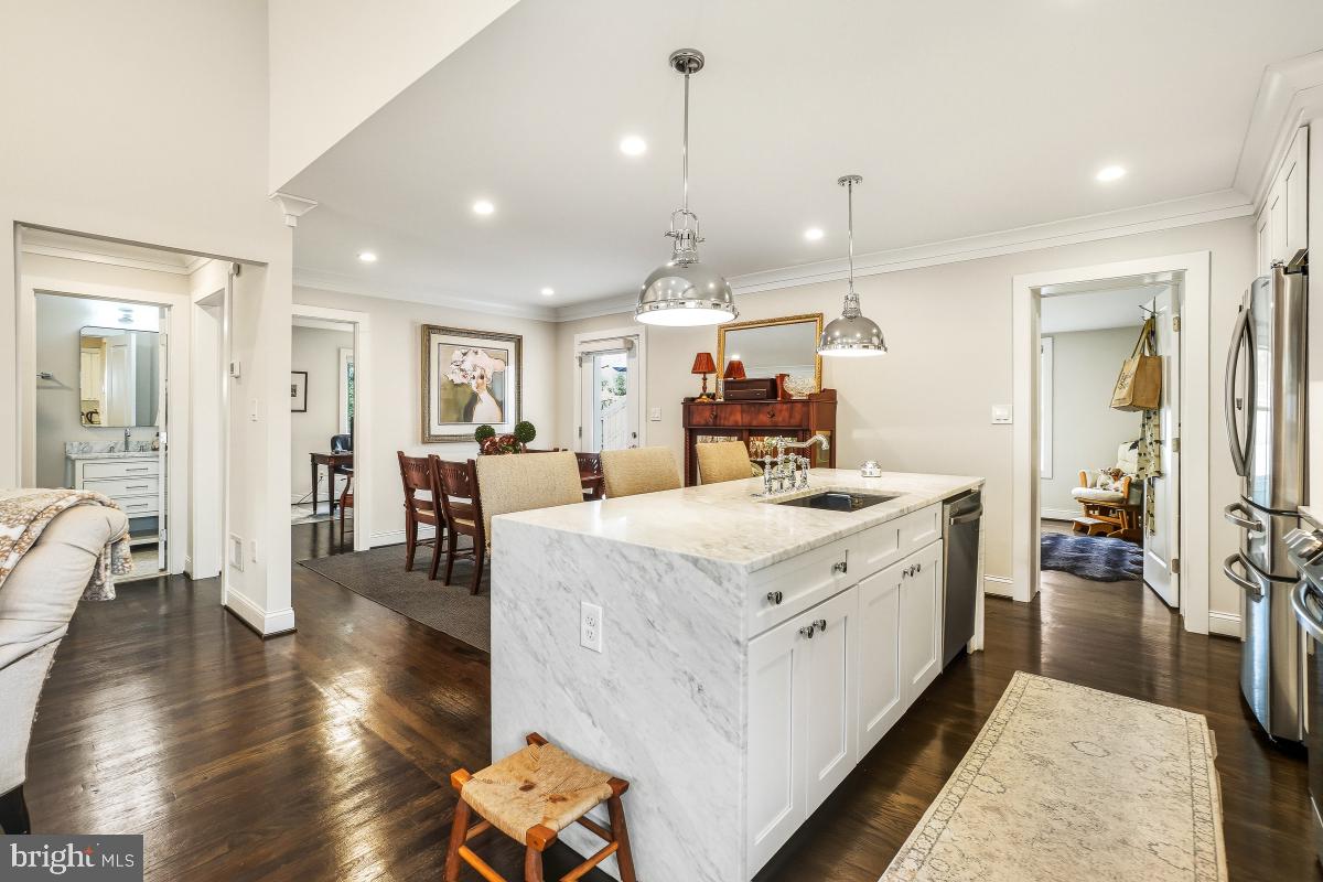 8706 Sundale Drive Silver Spring, MD 20910 - Photo 13 of 32