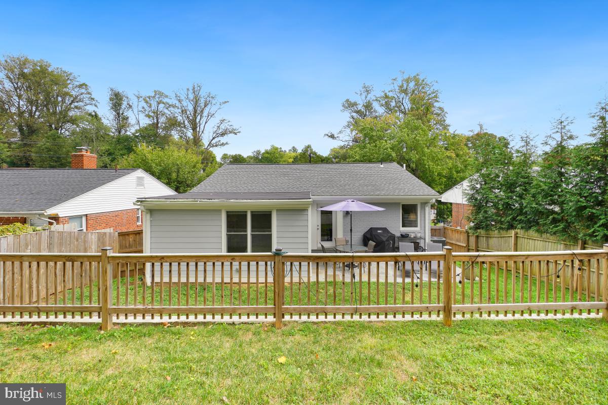 8706 Sundale Drive Silver Spring, MD 20910 - Photo 30 of 32