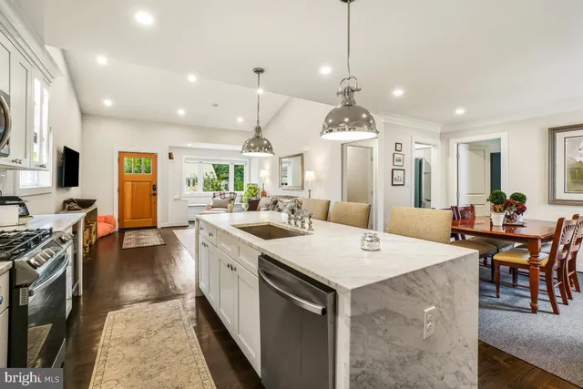 $4,500 | 8706 Sundale Drive, Silver Spring, MD 20910