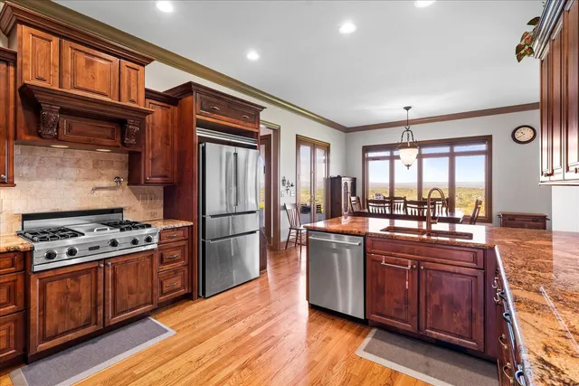 $1,085,000 | 2295 Heavenly View, Ooltewah, TN 37363