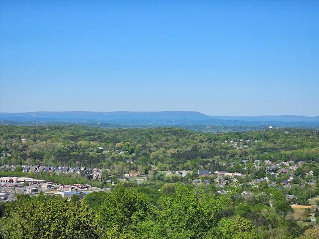 $1,085,000 | 2295 Heavenly View, Ooltewah, TN 37363