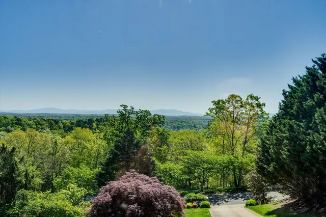 $1,085,000 | 2295 Heavenly View, Ooltewah, TN 37363
