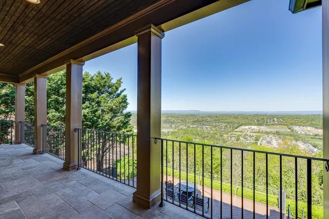 $1,085,000 | 2295 Heavenly View, Ooltewah, TN 37363