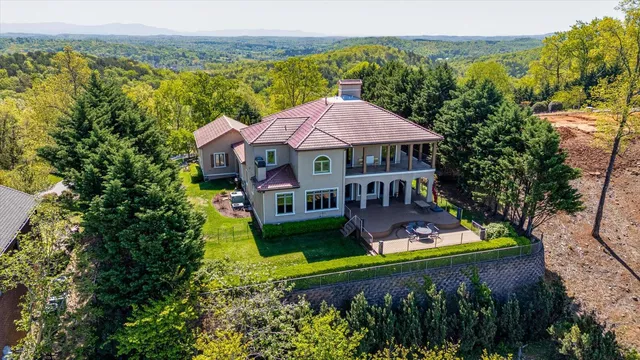 $1,085,000 | 2295 Heavenly View, Ooltewah, TN 37363