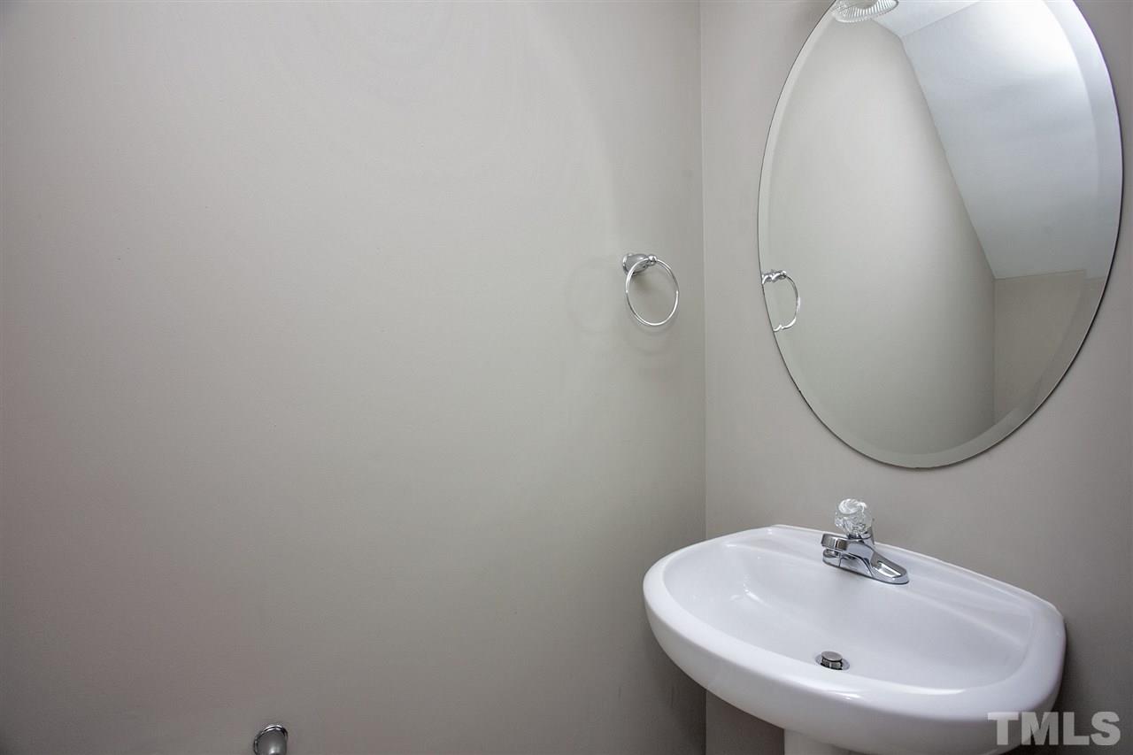 8343 Boca Point Raleigh, NC 27616 - Photo 9 of 23 Gallery Image 9