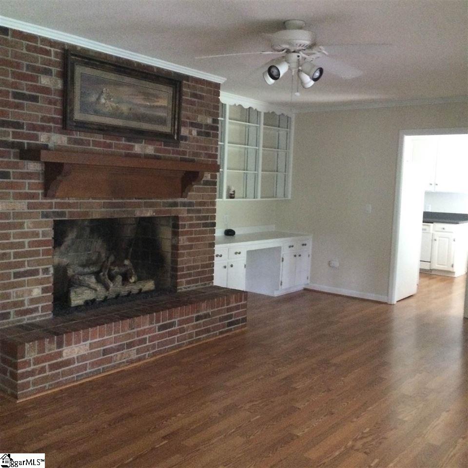 542 State Rd S-42-50 Woodruff, SC 29388 - Photo 13 of 31