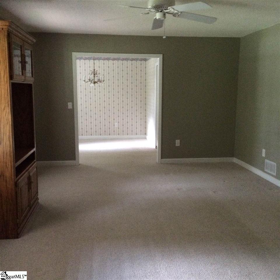 542 State Rd S-42-50 Woodruff, SC 29388 - Photo 15 of 31