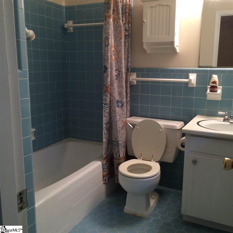 542 State Rd S-42-50 Woodruff, SC 29388 - Photo 20 of 31