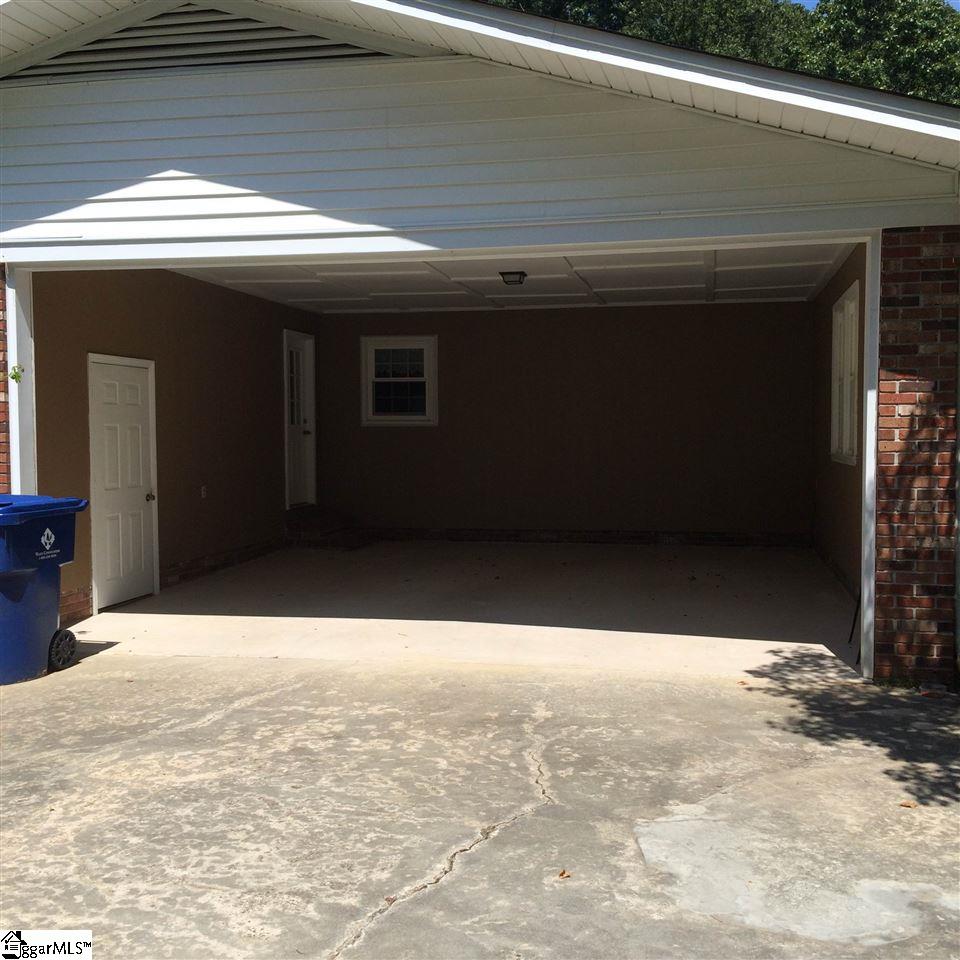 542 State Rd S-42-50 Woodruff, SC 29388 - Photo 28 of 31