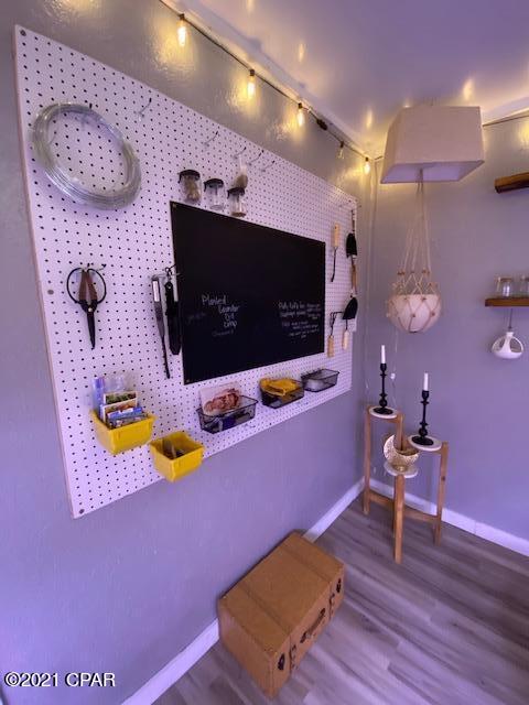 5362 Old U S Road Malone, FL 32445 - Photo 72 of 83 Gallery Image 72