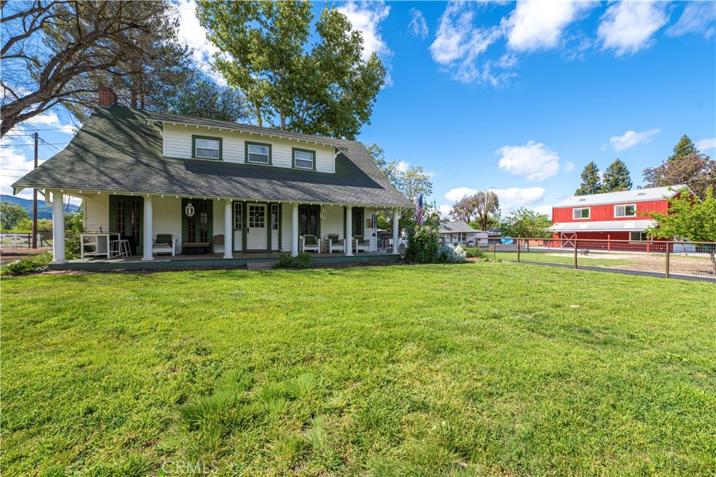17490 Poplar Atascadero, CA 93422 - Photo 2 of 24 a front view of a house with a garden
