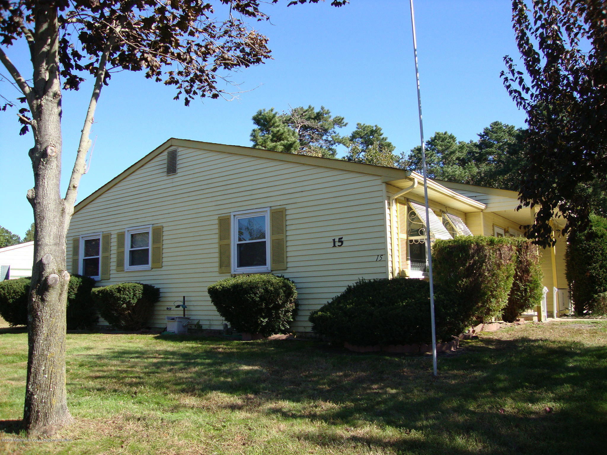 15 Hartford Road Whiting, NJ 08759 - Photo 3 of 12 15 Hartford 027