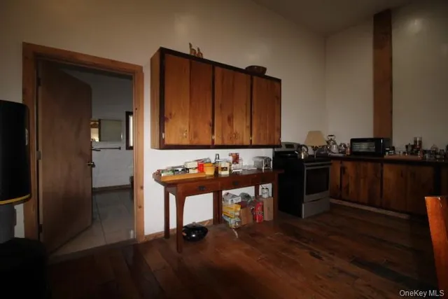 $299,900 | 13 Creamery Road, Livingston Manor, NY 12758