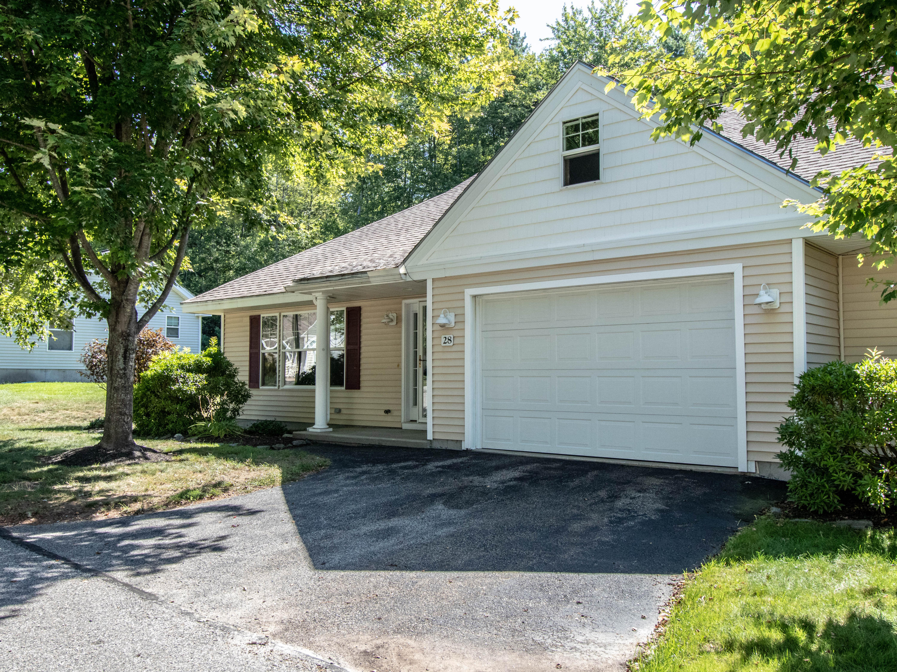 28 Kavanaugh Road, Unit 28 Old Orchard Beach, ME 04064 - Photo 3 of 31 _MG_0307