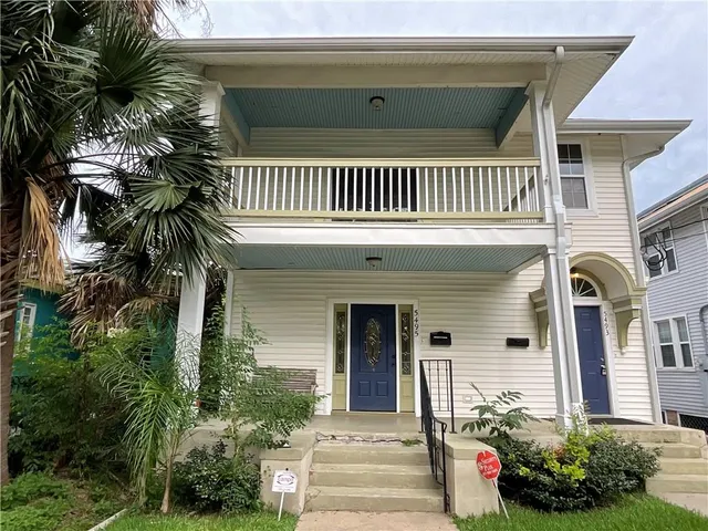 $2,000 | 5495 Canal Boulevard, Unit LOWR, New Orleans, LA 70124