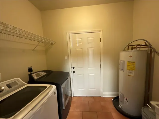 $2,000 | 5495 Canal Boulevard, Unit LOWR, New Orleans, LA 70124