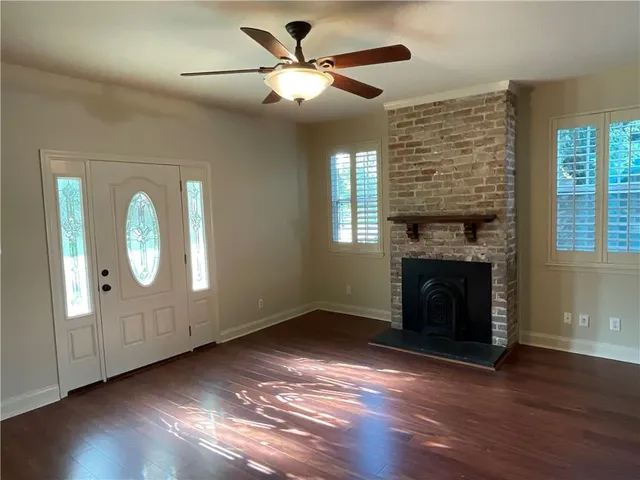 $2,000 | 5495 Canal Boulevard, Unit LOWR, New Orleans, LA 70124