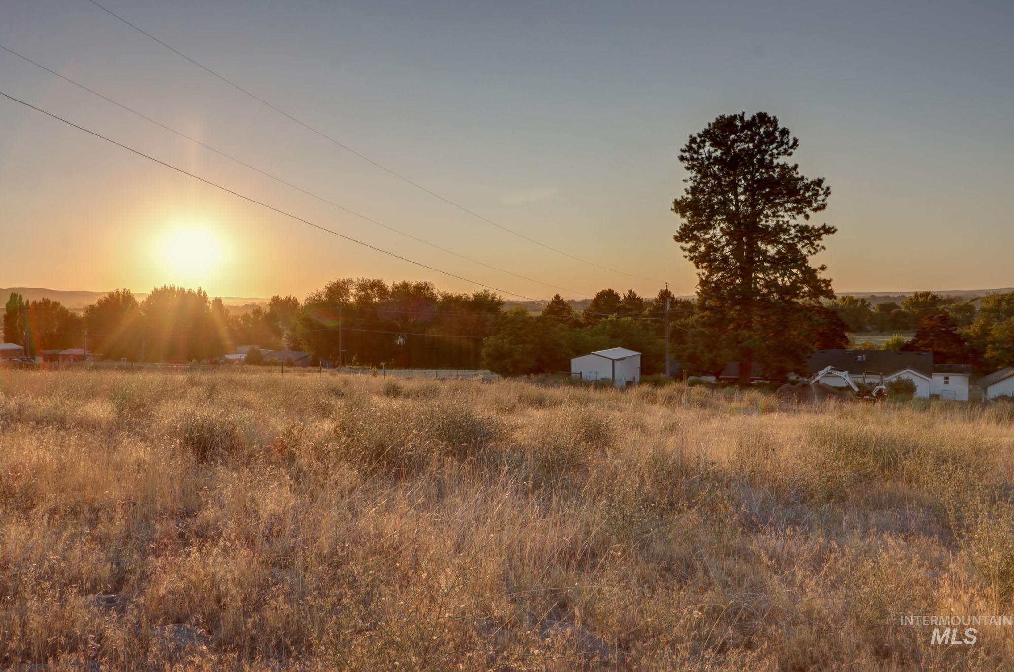 779 West South Slope Road Emmett, ID 83617 - Photo 12 of 12 View of yard with a storage shed