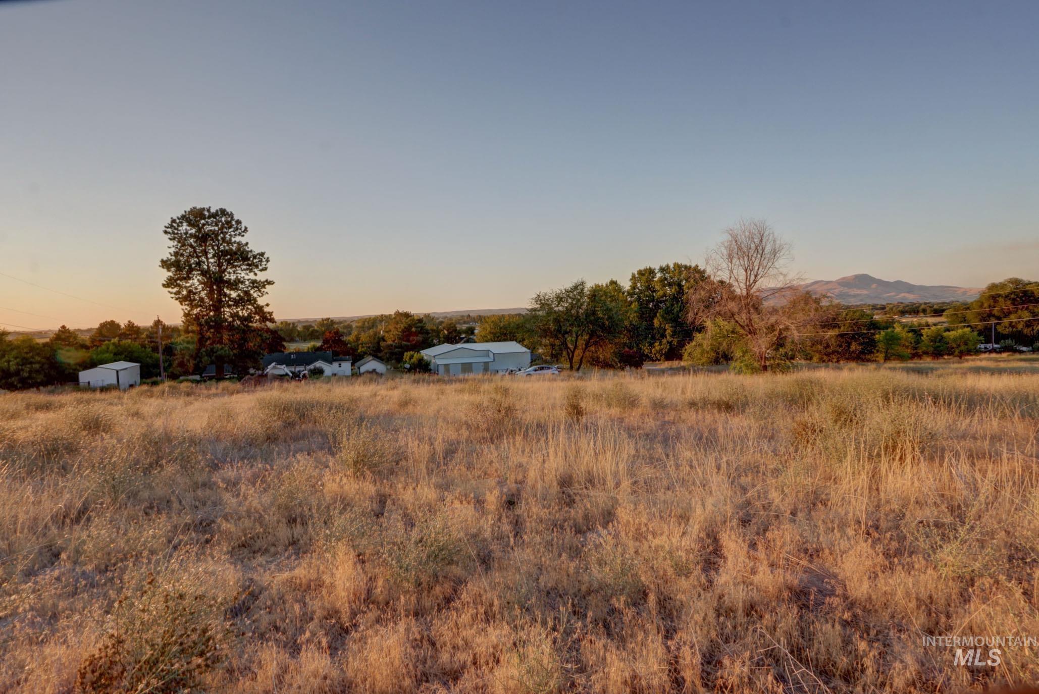 779 West South Slope Road Emmett, ID 83617 - Photo 3 of 12 View of yard