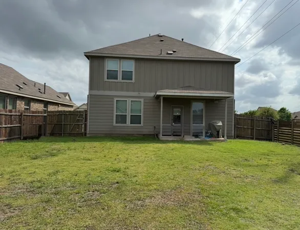 $2,400 | 204 Eli Whitney Way, Hutto, TX 78634